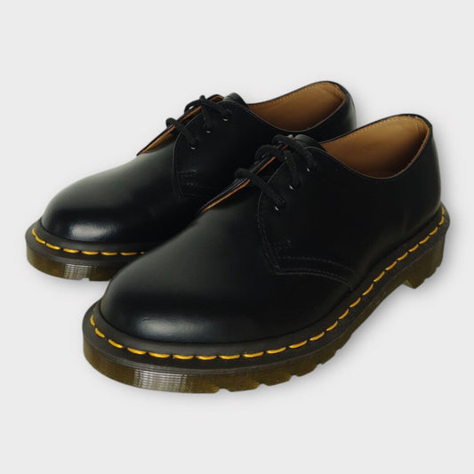 Black Leather 3 Eyelet Lace Up