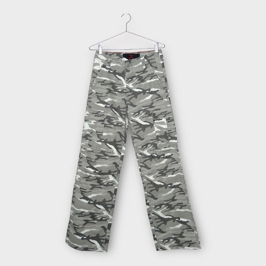 NWT Grey Camo Loose Pant