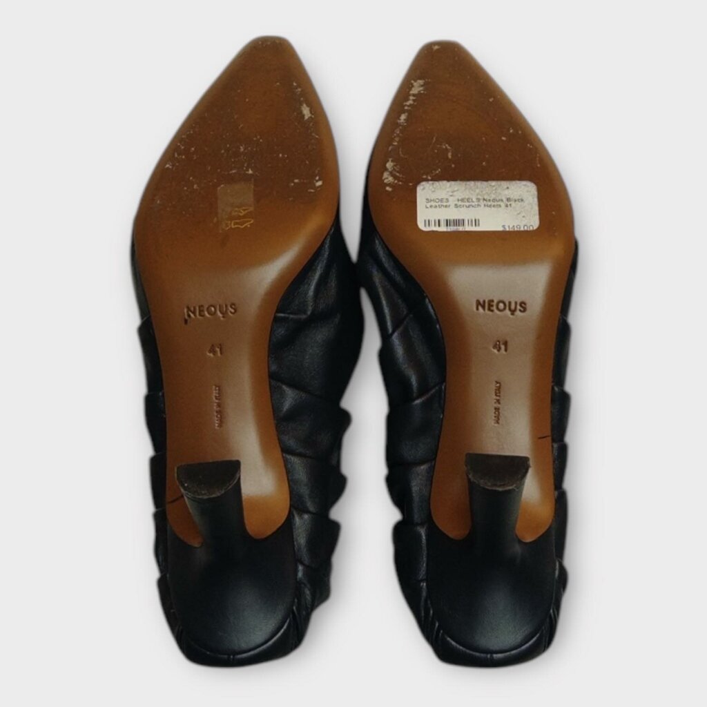 Black Leather Scrunch Heels