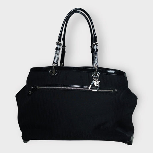 Black & Silver 2007 Oblique Weekender Tote Bag