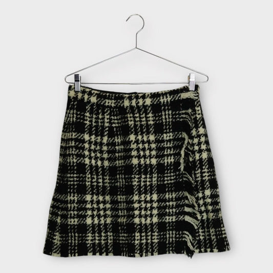 B/W Houndstooth Skirt