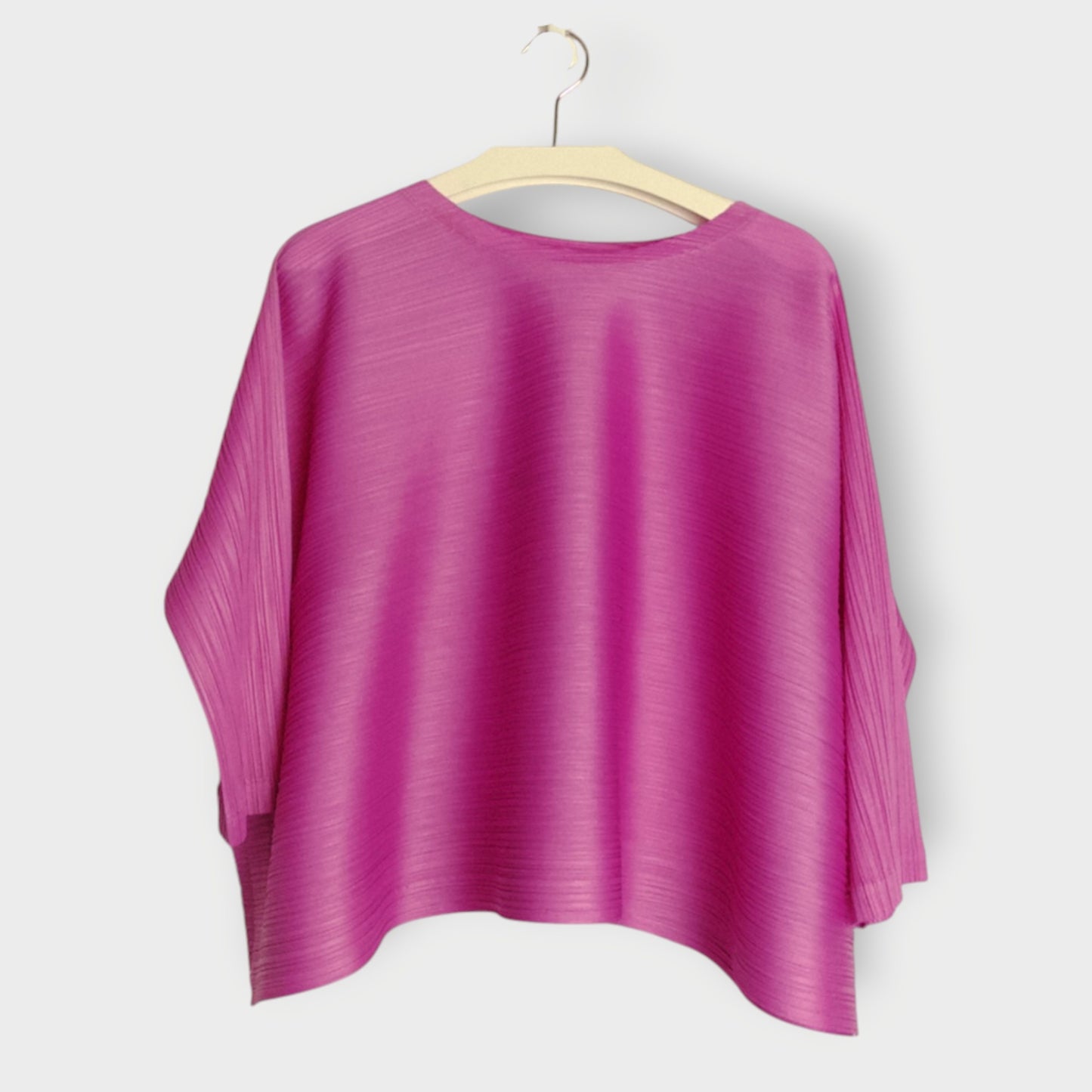 Pleat Bat Wing Top
