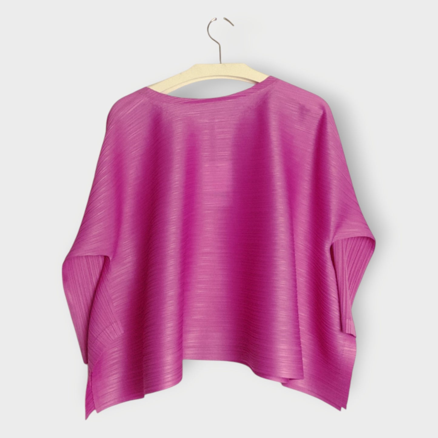 Pleat Bat Wing Top