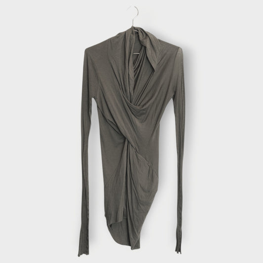 Twist Asymmetric Top