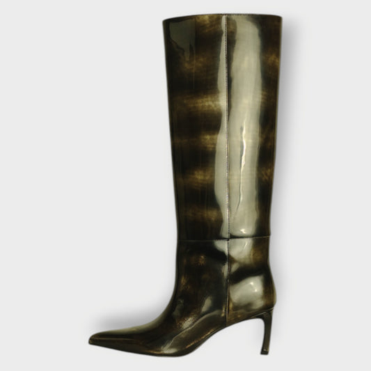 Distressed Oriana Boots