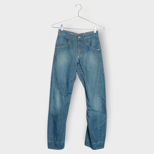 Back Belt Jeans
