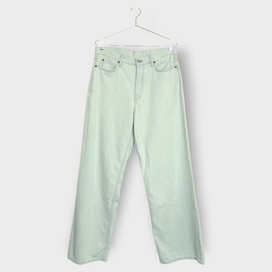 Light Wash Denim Jeans