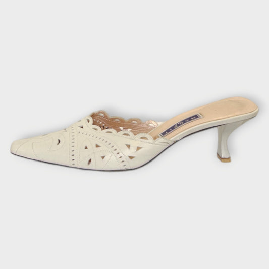 Laser Cut Kitten Heel
