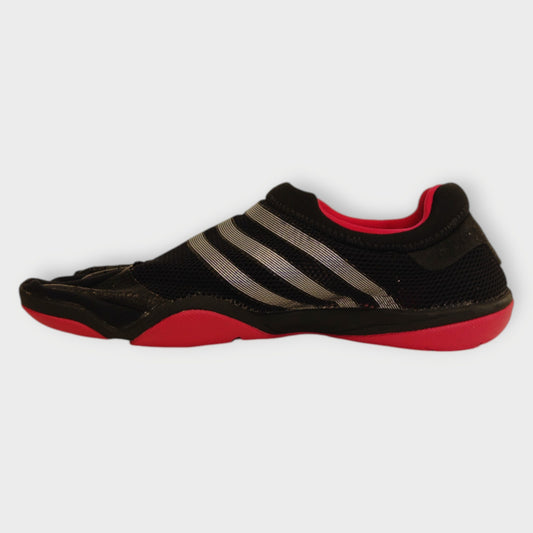 Adipure 5 Toe Shoes
