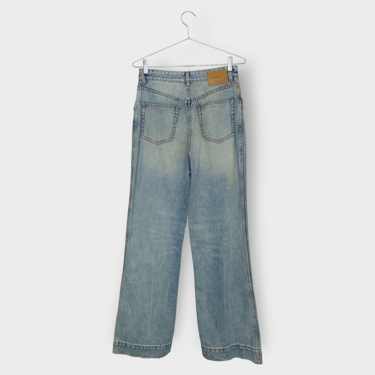 Pocket Aged Flare Jeans