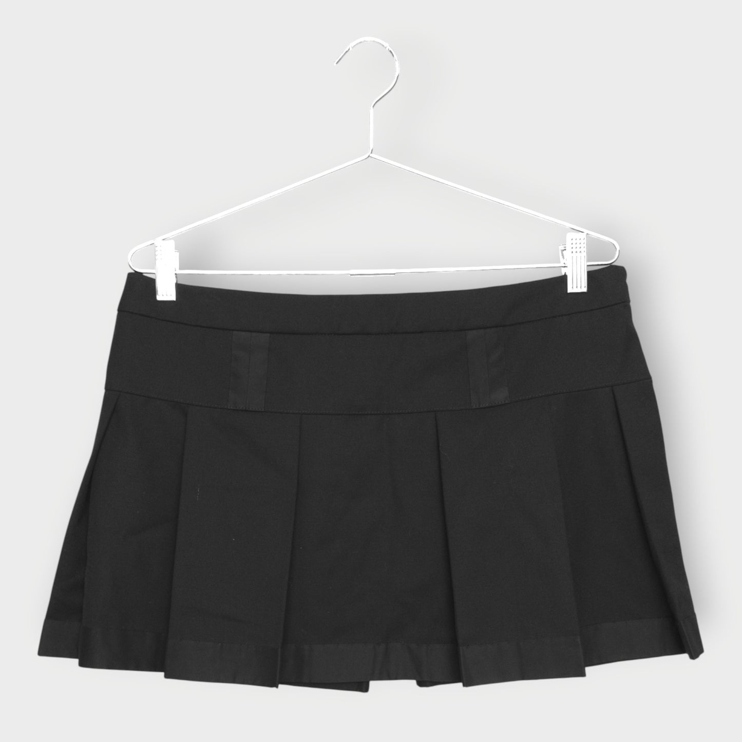 Pleat Silk Detail Mini Skirt
