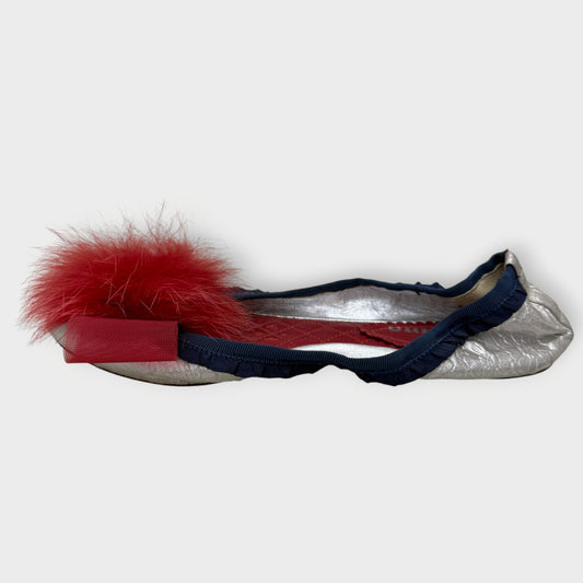 Pom Pom Ballet Flat