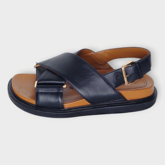 Leather Fussbett Cross Sandal