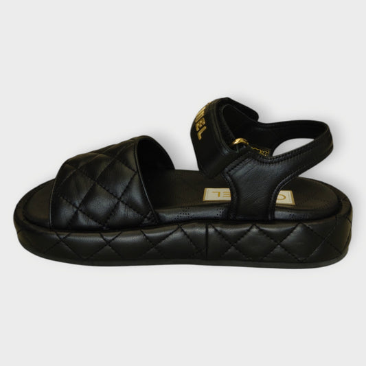 Quilted CC Logo Sandals