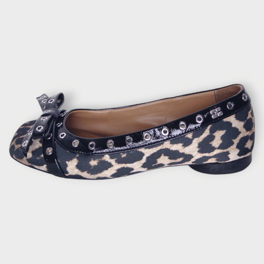 Leopard Print Eyelet Ballet Flats