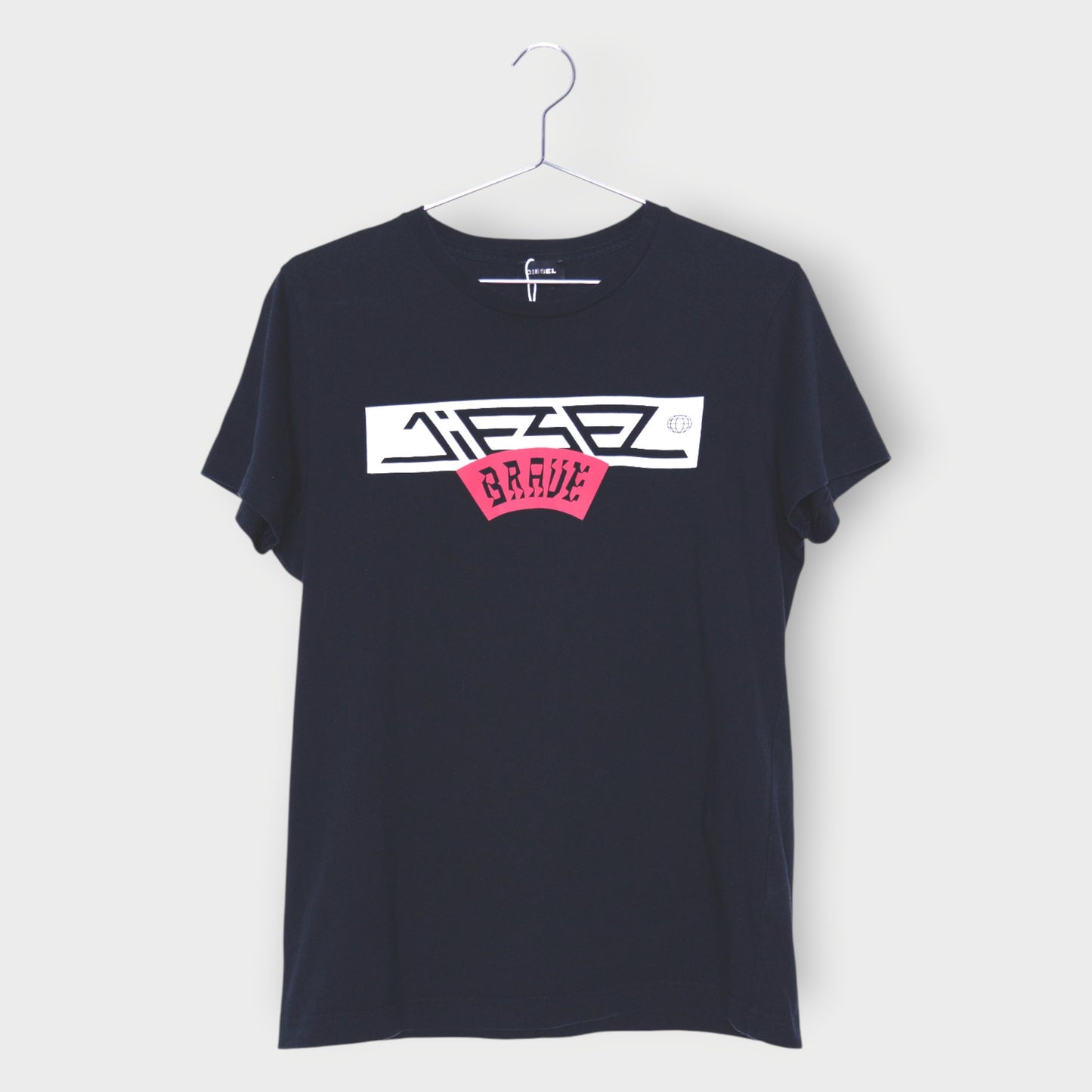 Logo Brave Tee
