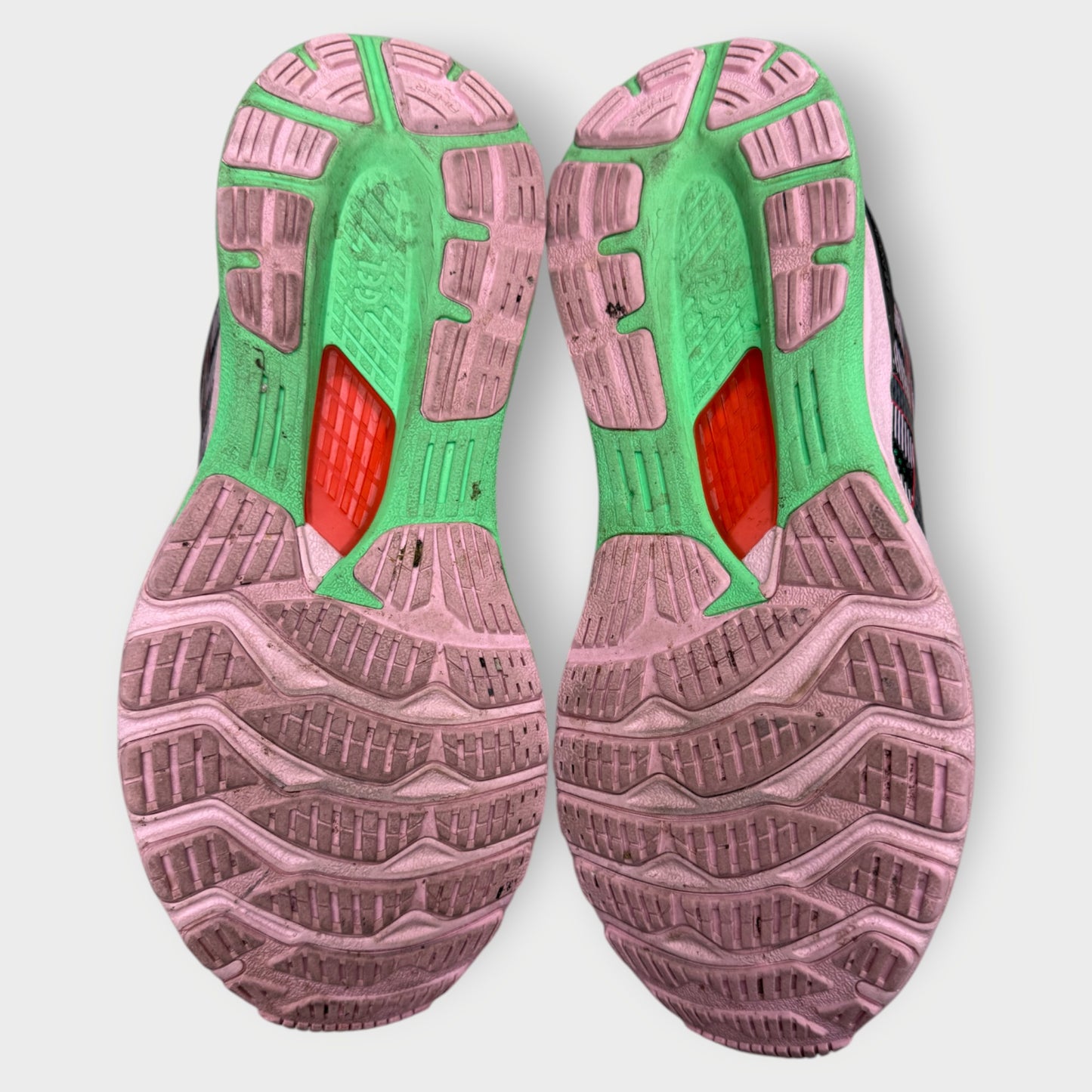 FN3-S Gel-Kayano 28 Sneakers
