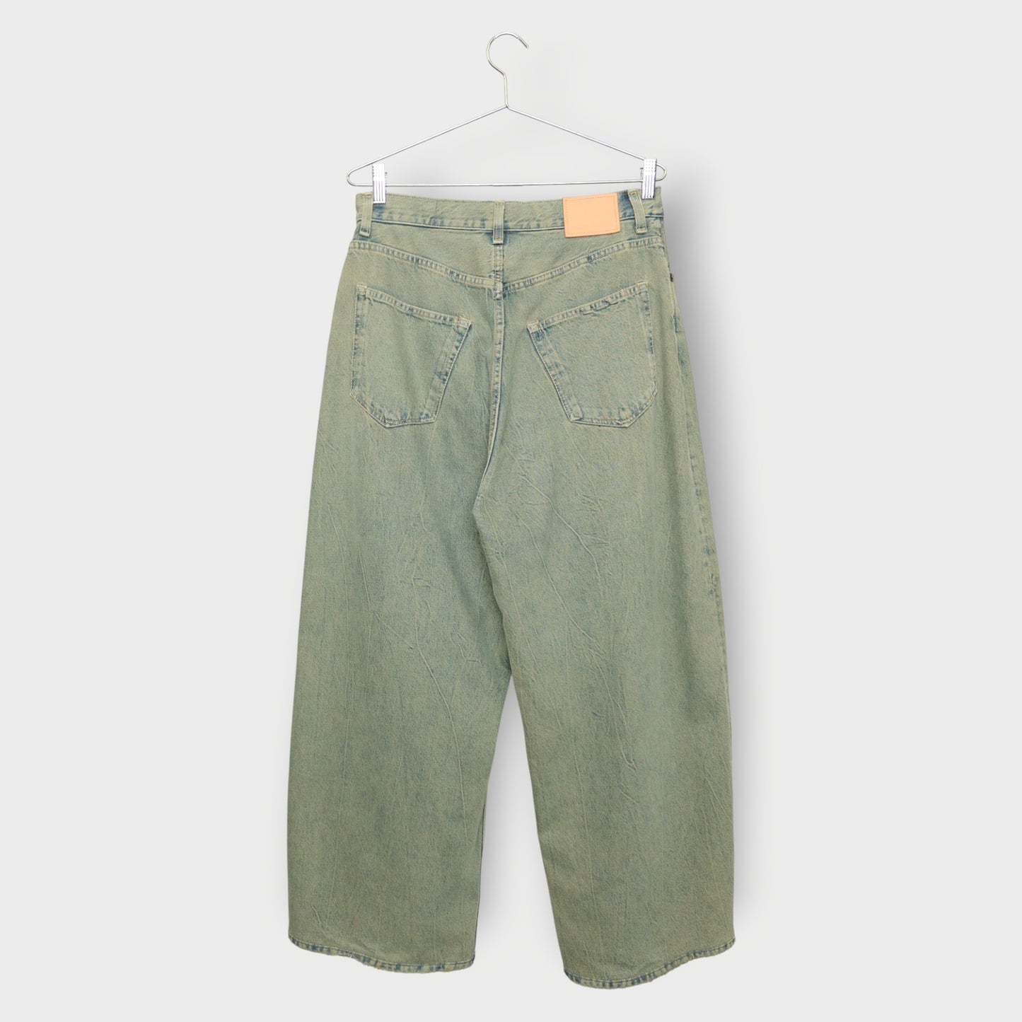 Faded Delta Wide Leg Jean