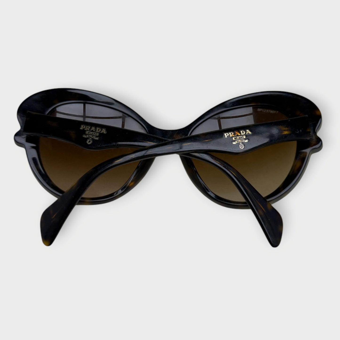 Baroque Cat Eye Sunglasses
