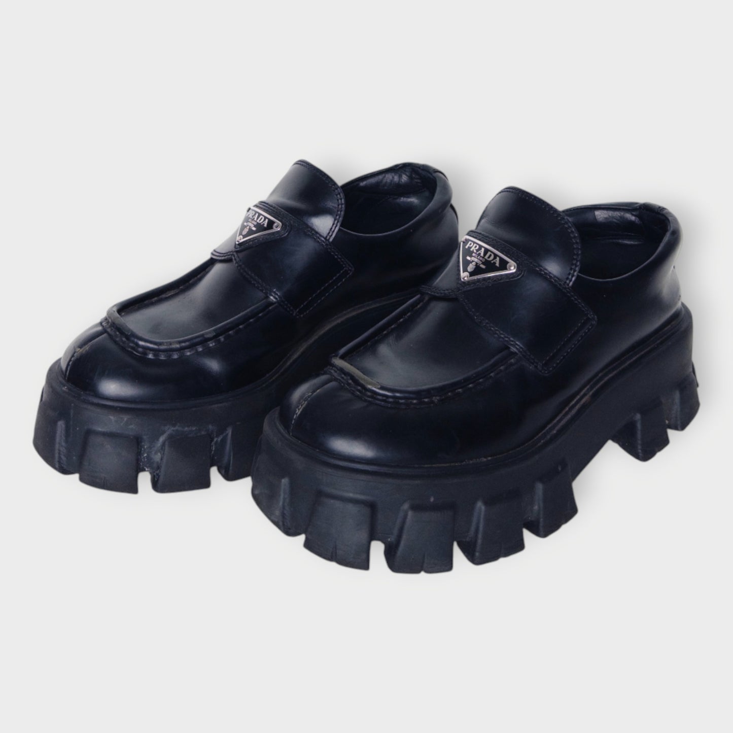 Leather Monolith Brushed Loafer