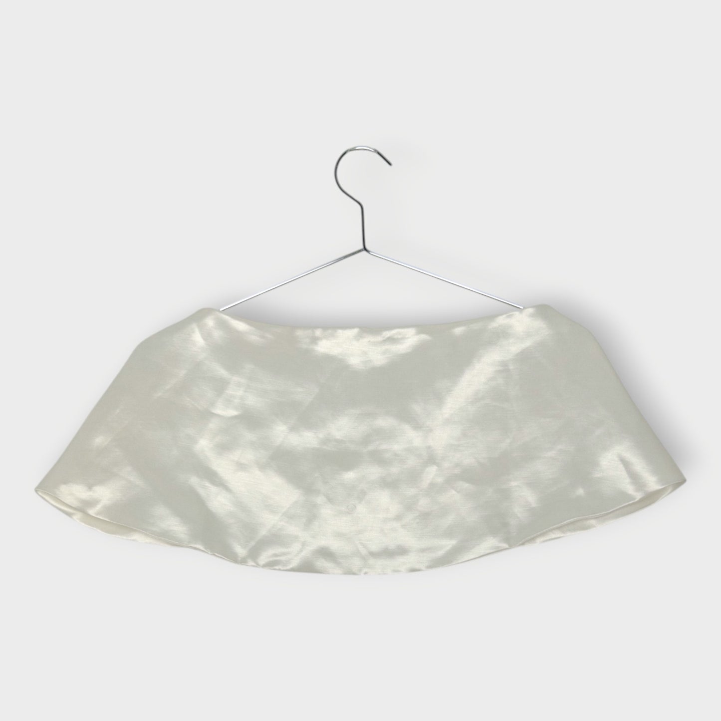 Ivory Bow Collar