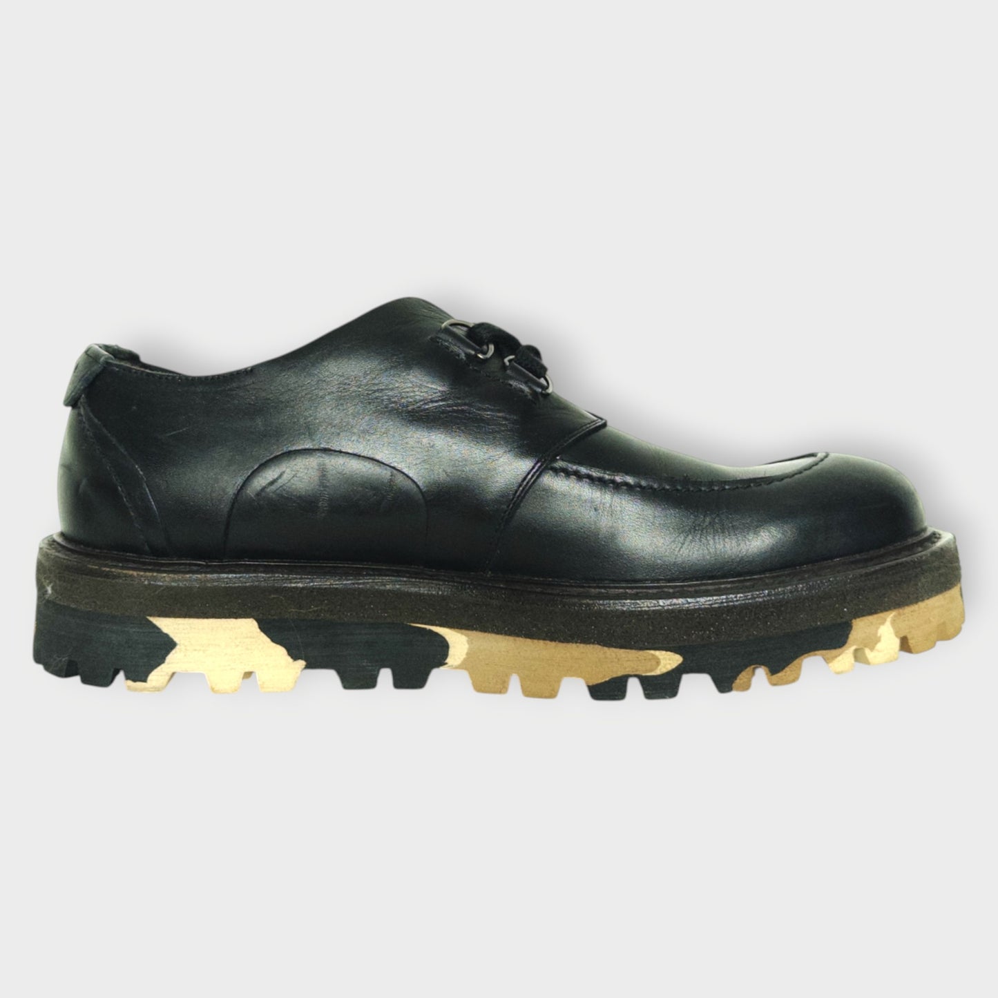 Leather Camo Sole Derby Shoe