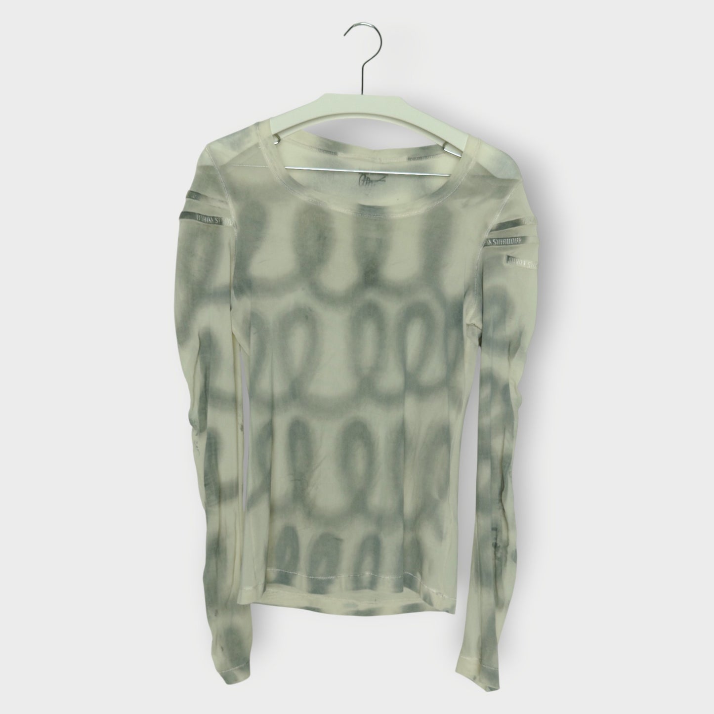 Gradient Mesh Long Sleeve