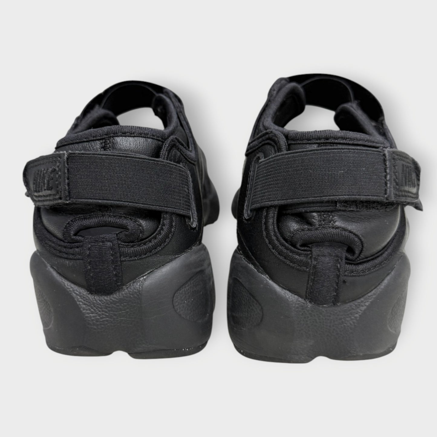 Leather Rift Lp Tabi Sneaker