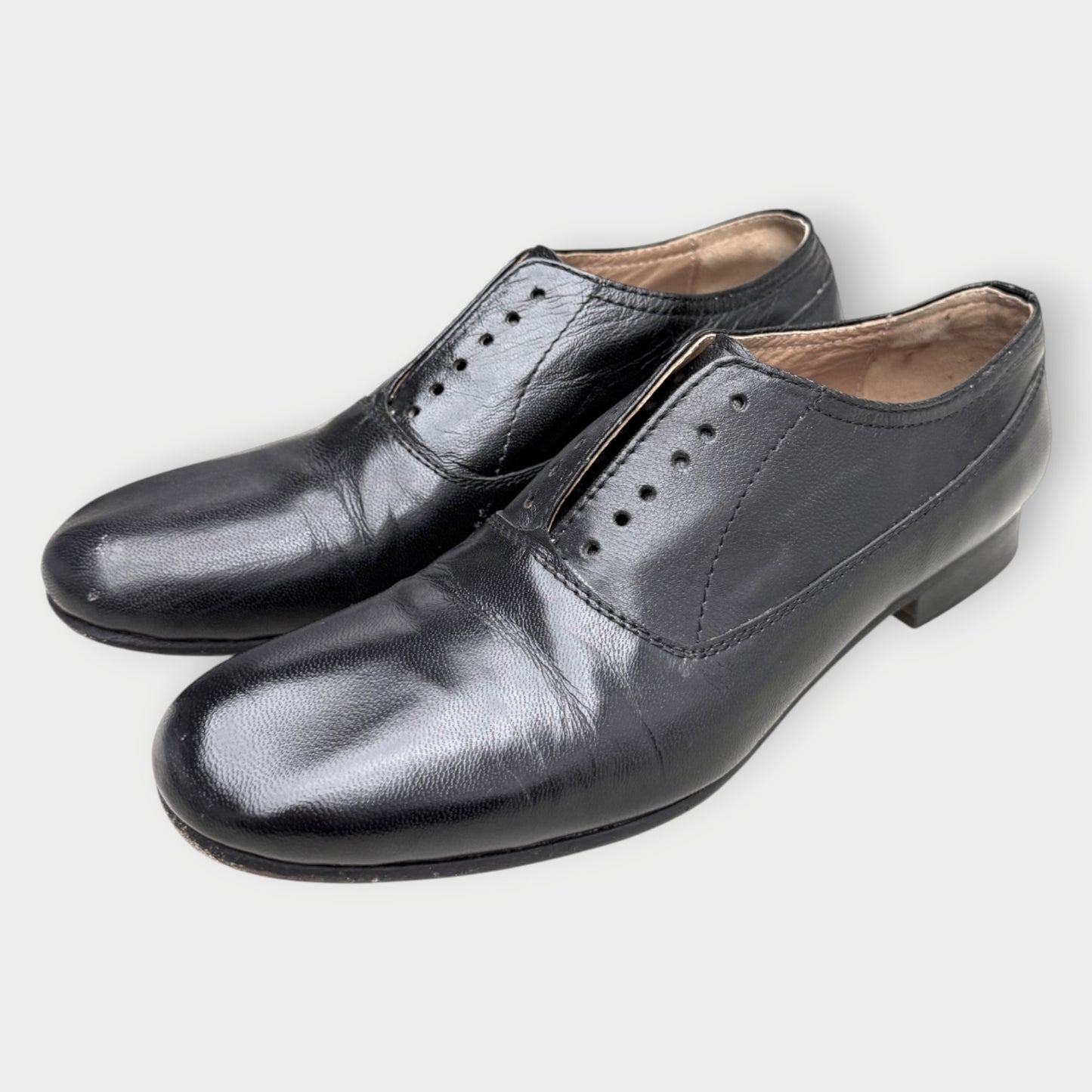 Leather Slip-On Brogue