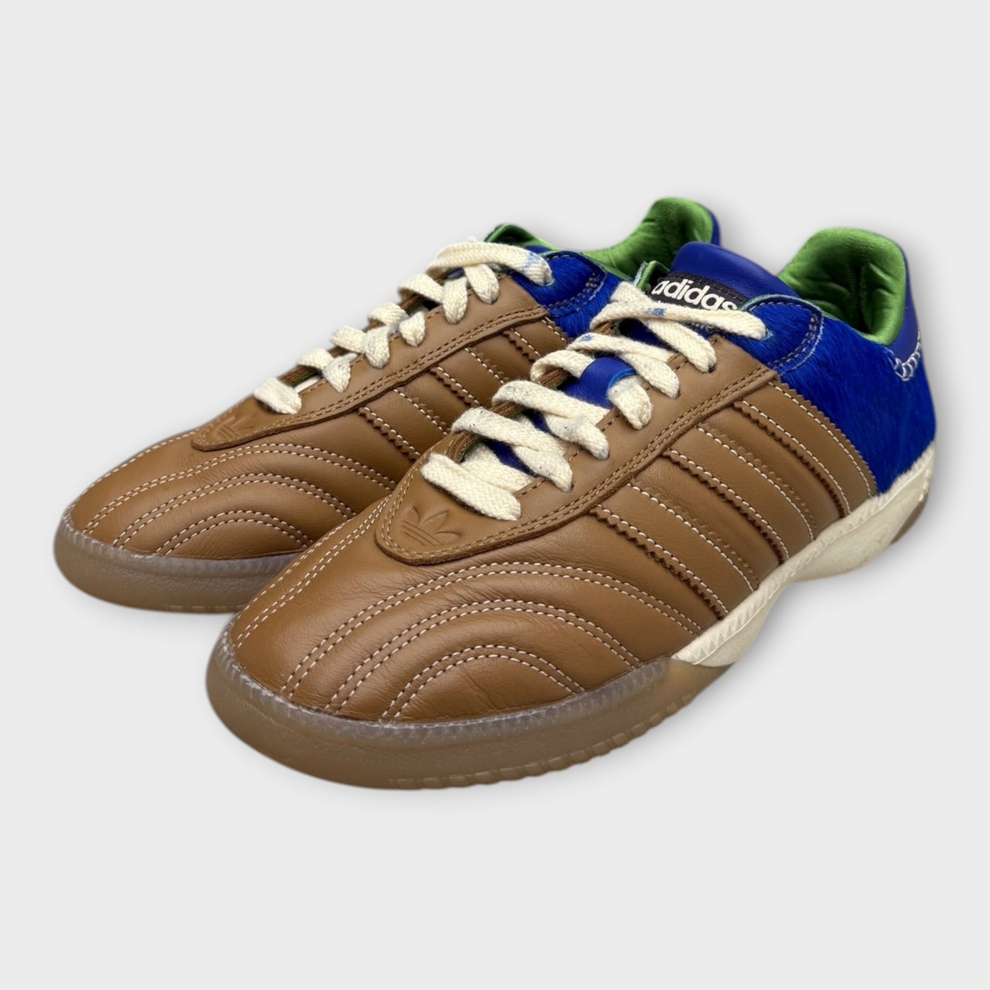 Samba Millennium Sneaker