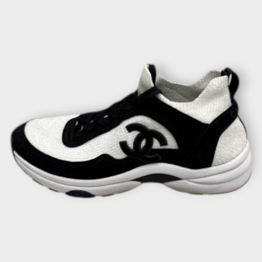Knit & Suede Sneaker