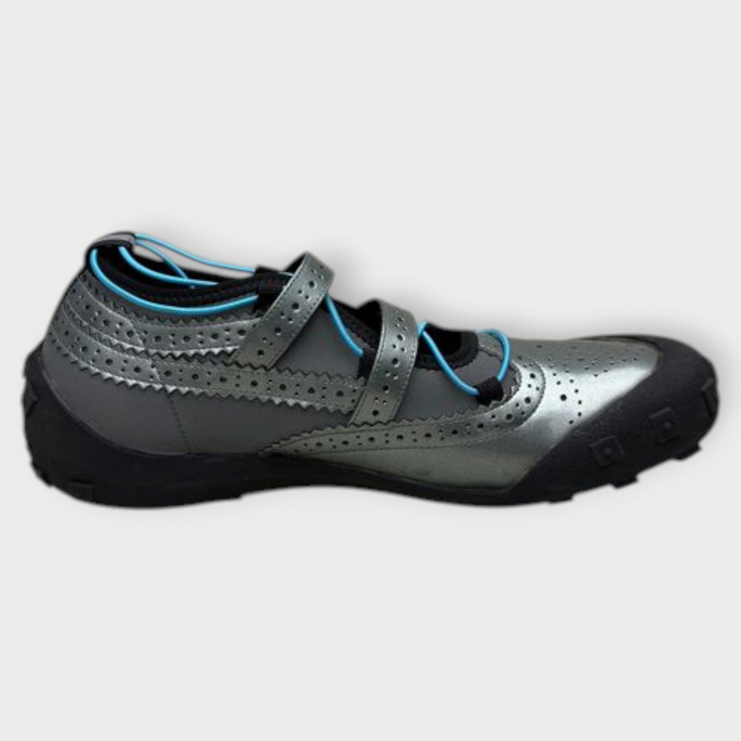 Buckle Blue Lace Sneakers
