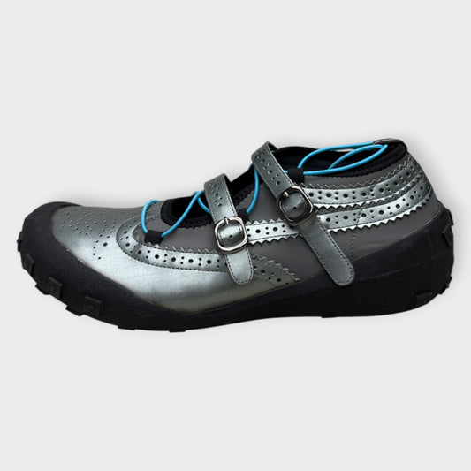 Buckle Blue Lace Sneakers