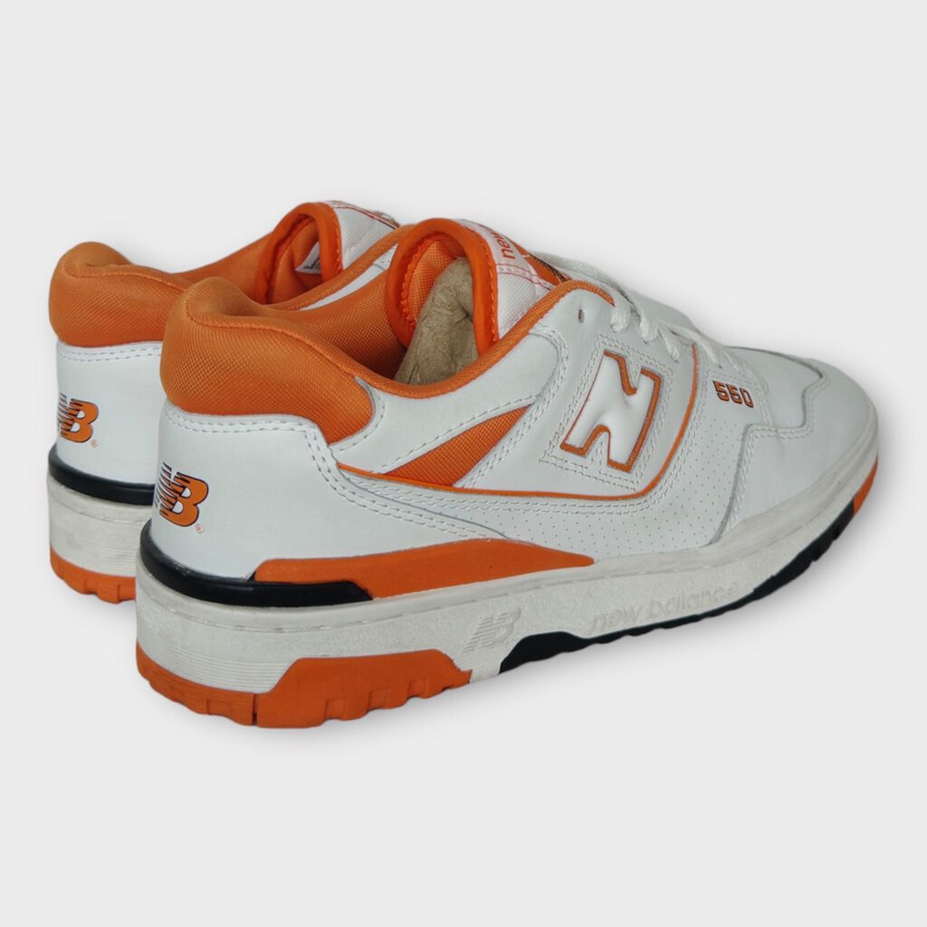 New Balance 白色皮革橙色细节 550 运动鞋