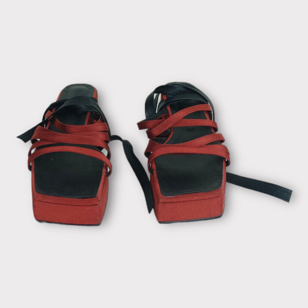 Flat Apartment Red Strappy Square Toe Sandals